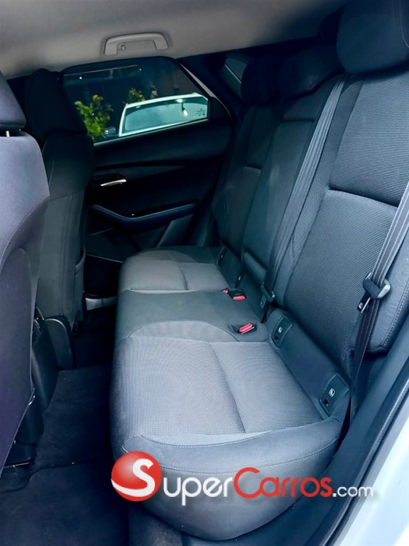 2025 Mazda CX-30 GT — foto 7 / 9