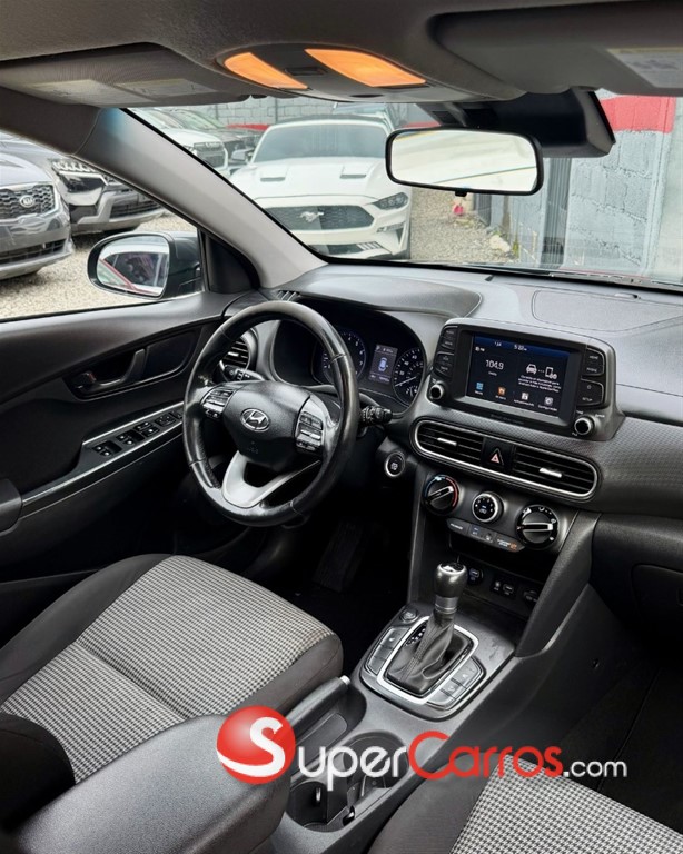 2020 Hyundai KONA SEL — foto 9 / 12
