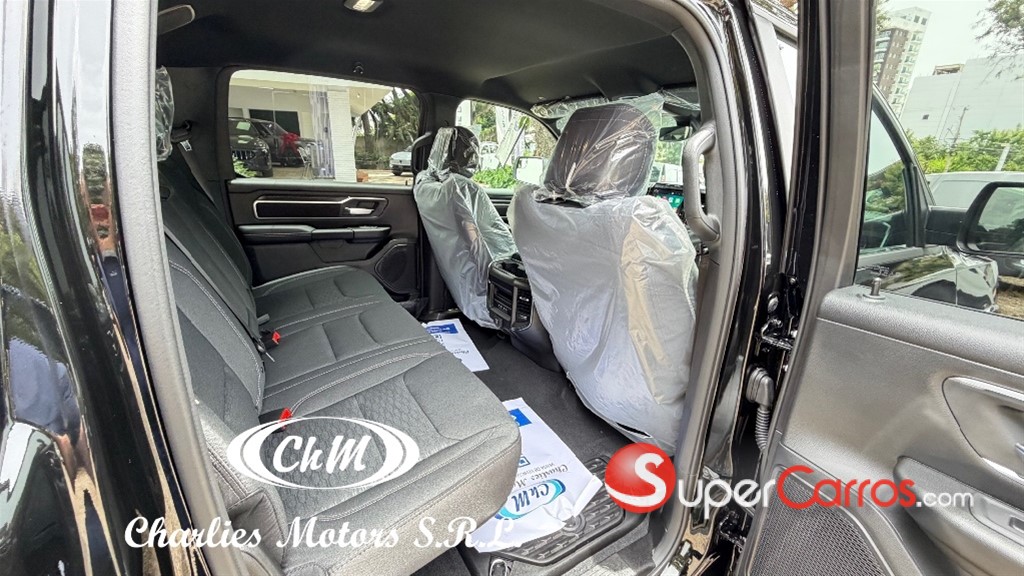 2026 Ram 1500 Big Horn — foto 8 / 12