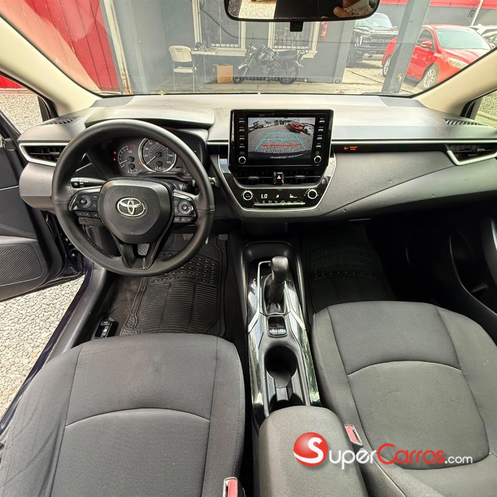 2020 Toyota Corolla LE — foto 8 / 12