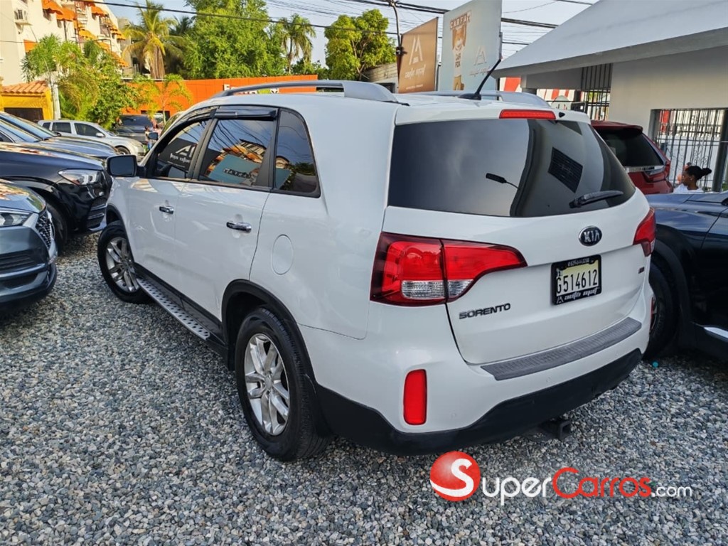 2015 Kia Sorento LX — foto 4 / 9