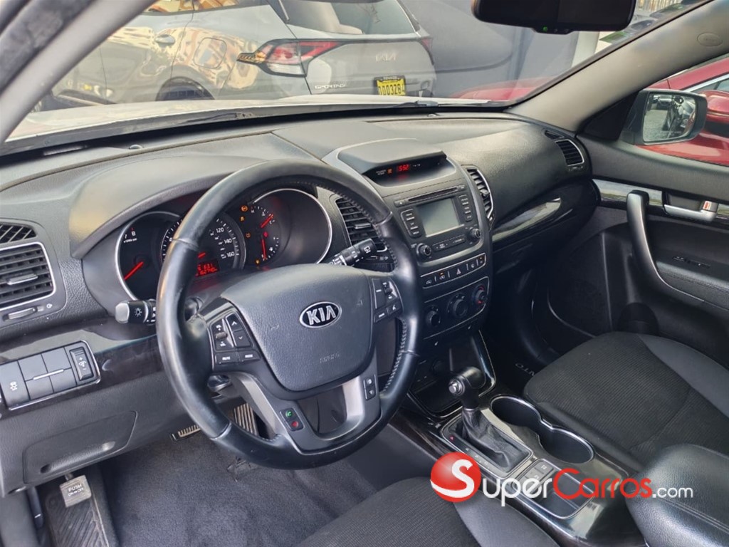 2015 Kia Sorento LX — foto 7 / 9