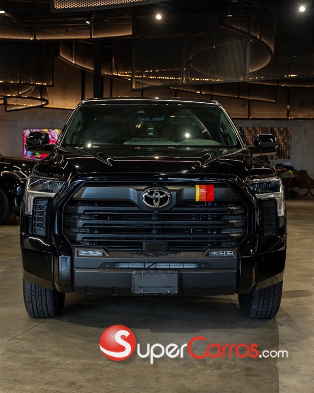 2025 Toyota Tundra TRD OFF ROAD — foto 2 / 11