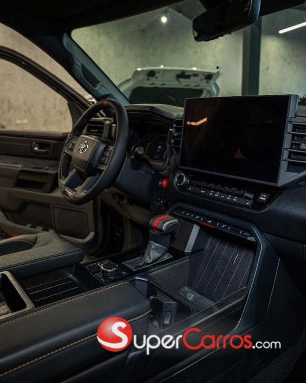 2025 Toyota Tundra TRD OFF ROAD — foto 9 / 11