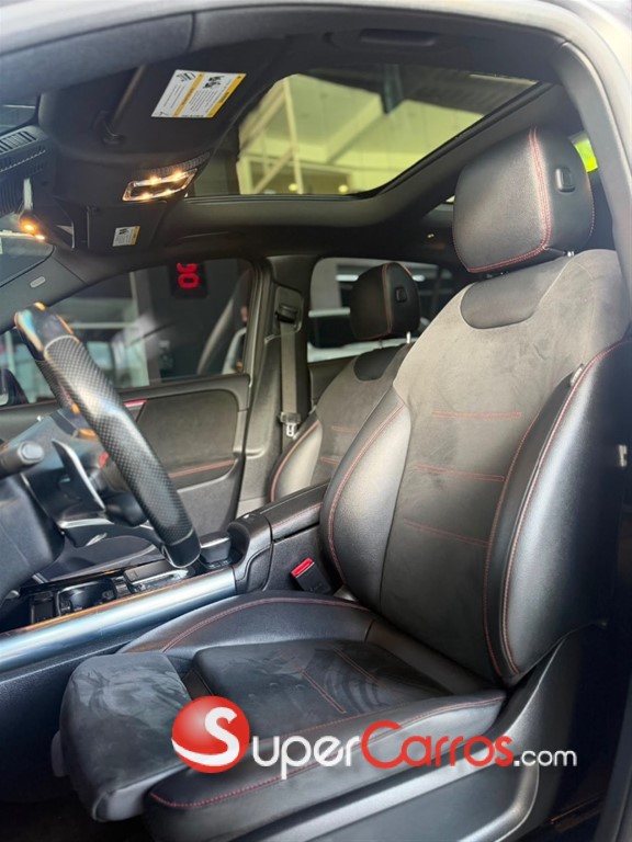 2021 Mercedes-Benz Clase GLA 35 AMG — foto 4 / 10