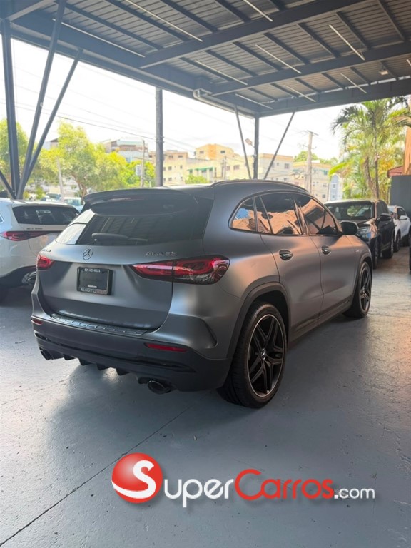 2021 Mercedes-Benz Clase GLA 35 AMG — foto 8 / 10