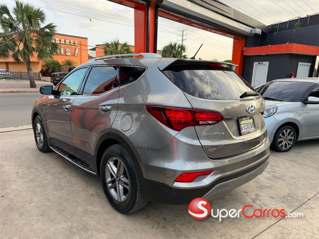 2018 Hyundai Santa Fe Sport — foto 4 / 12