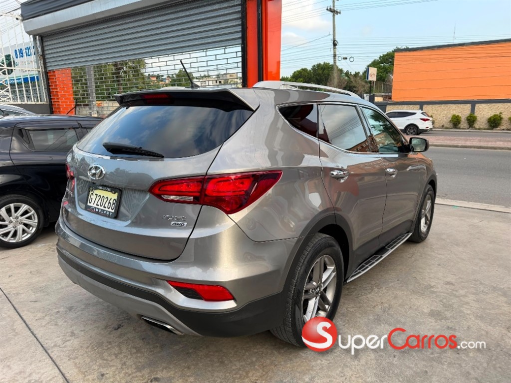 2018 Hyundai Santa Fe Sport — foto 5 / 12