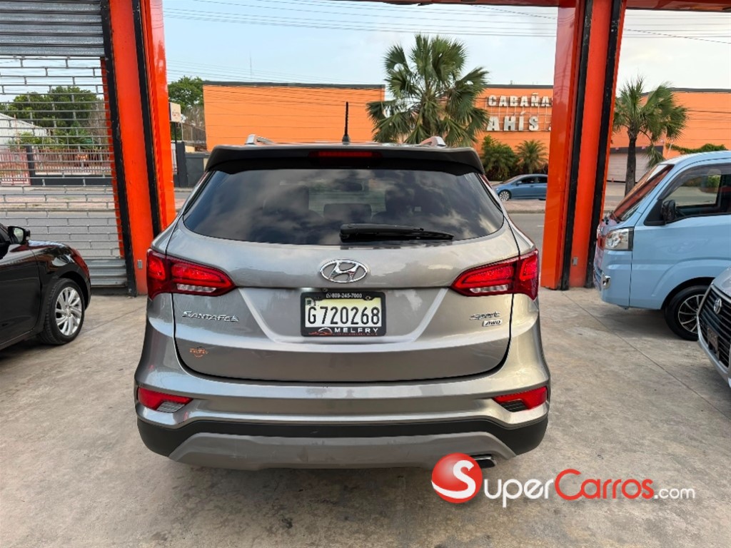 2018 Hyundai Santa Fe Sport — foto 6 / 12