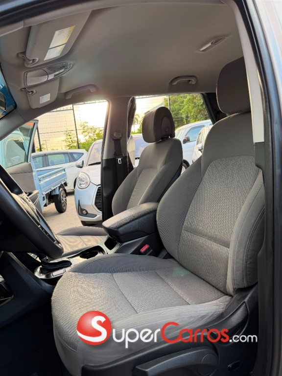 2018 Hyundai Santa Fe Sport — foto 9 / 12