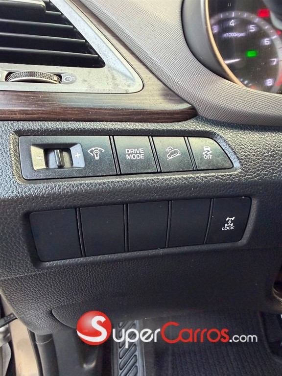 2018 Hyundai Santa Fe Sport — foto 12 / 12