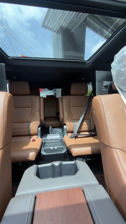 2026 Toyota Sequoia Capstone — foto 7 / 12