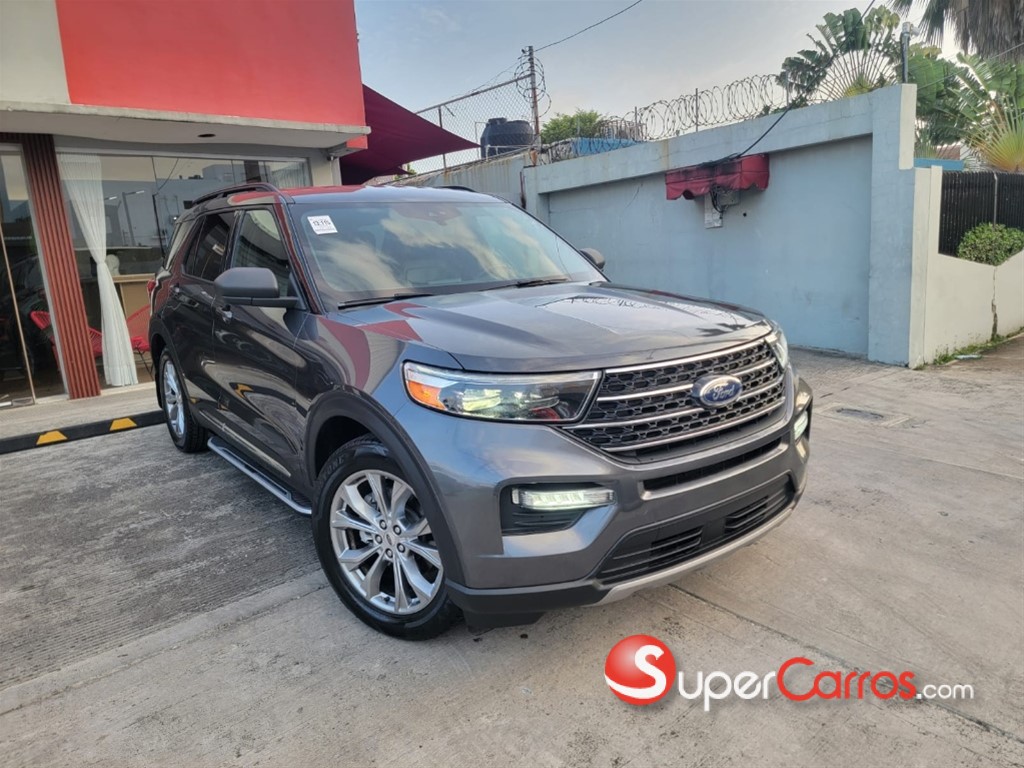 2020 Ford Explorer XLT