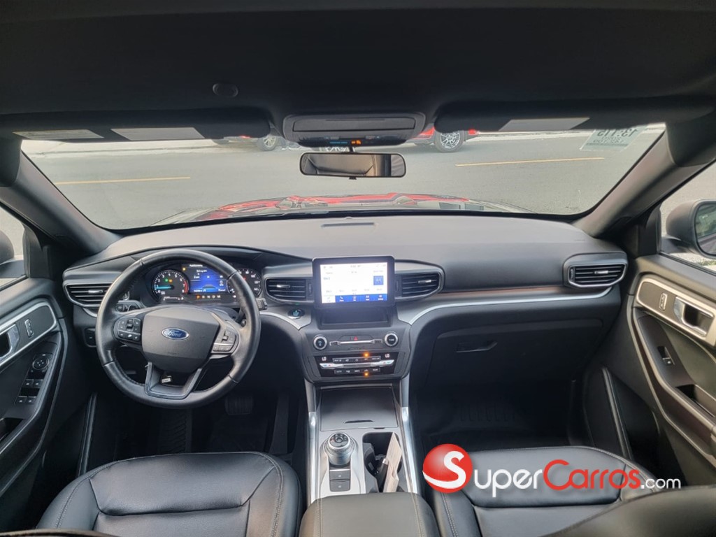 2020 Ford Explorer XLT — foto 5 / 10