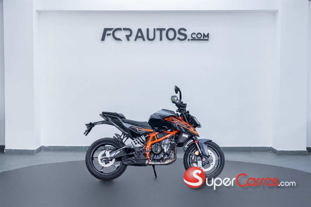 2026 KTM 390 Duke — foto 2 / 12