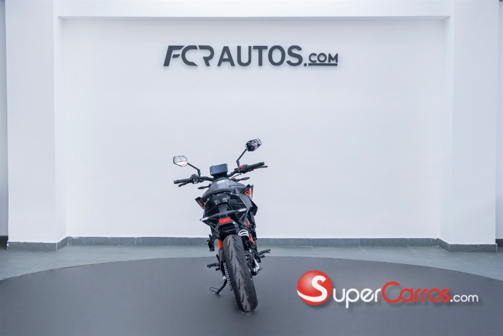 2026 KTM 390 Duke — foto 7 / 12