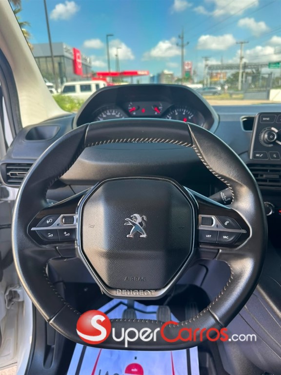 2024 Peugeot Partner — foto 12 / 12