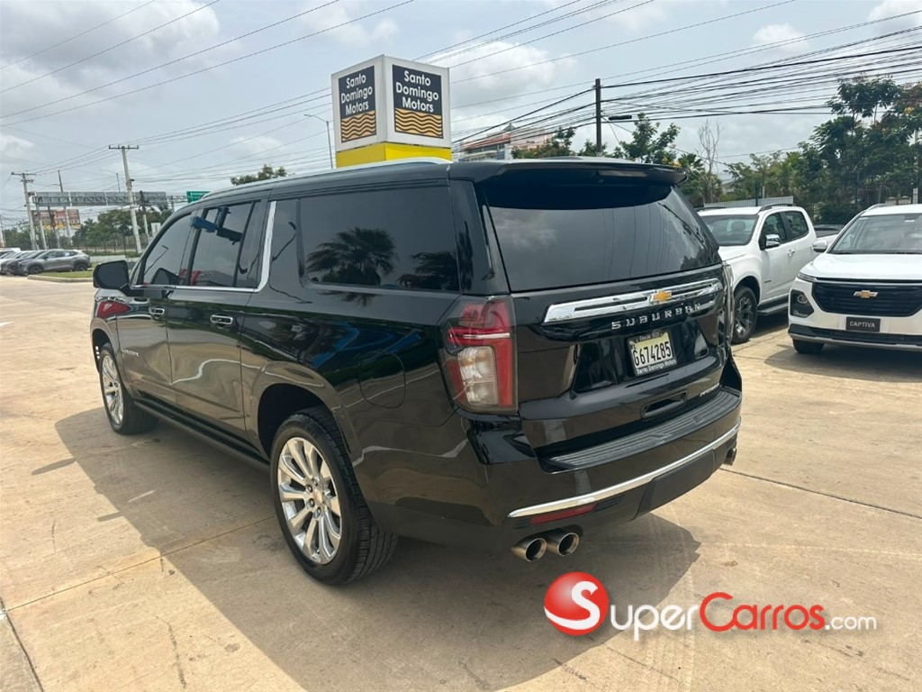 2023 Chevrolet Suburban Premier — foto 6 / 12