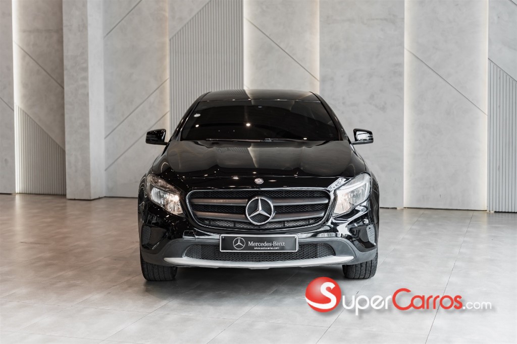 2017 Mercedes-Benz Clase GLA 250 4 Matic — foto 2 / 12