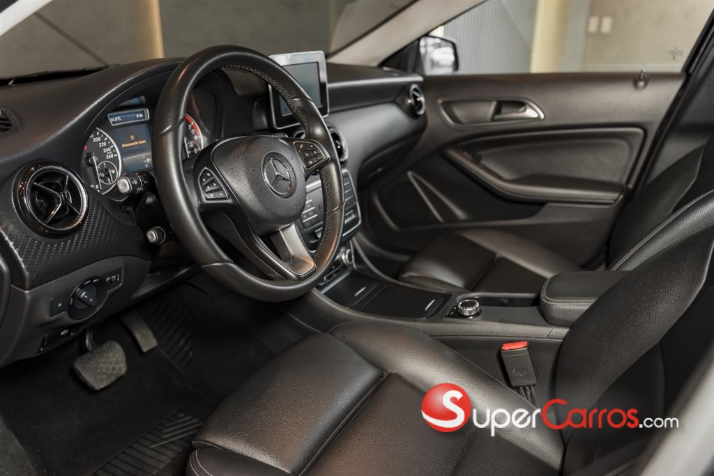 2017 Mercedes-Benz Clase GLA 250 4 Matic — foto 7 / 12