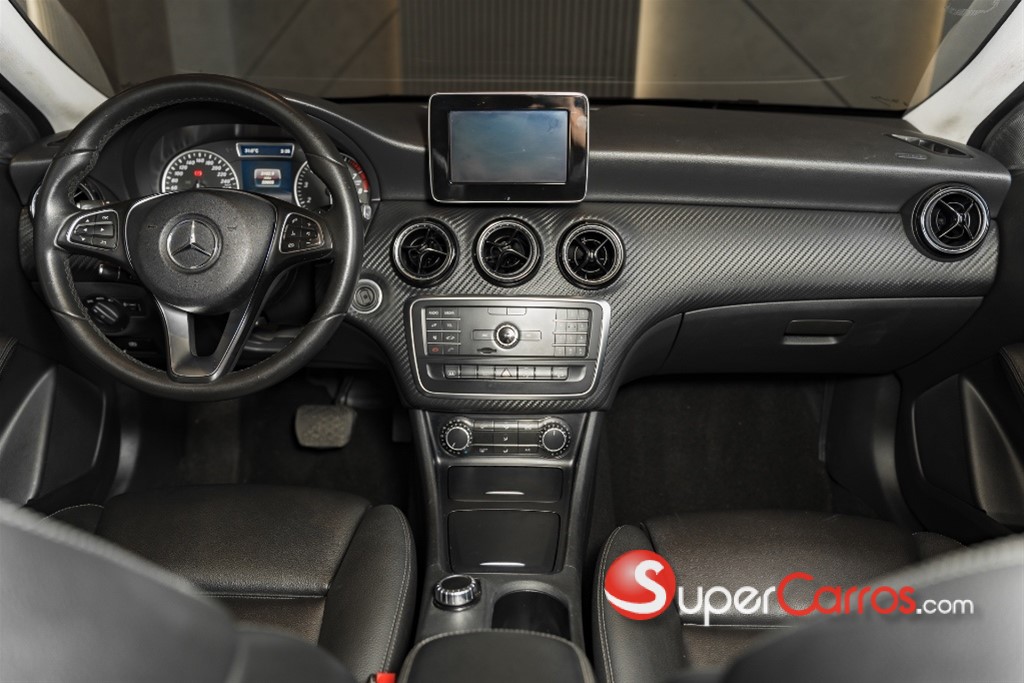 2017 Mercedes-Benz Clase GLA 250 4 Matic — foto 11 / 12