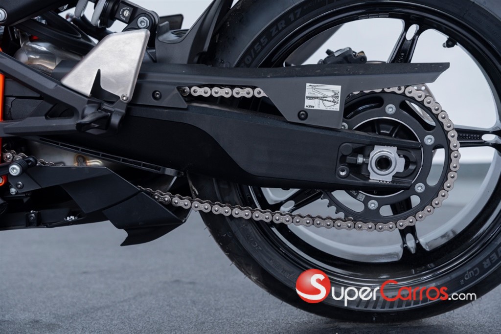 2026 KTM 990 RCR — foto 9 / 12