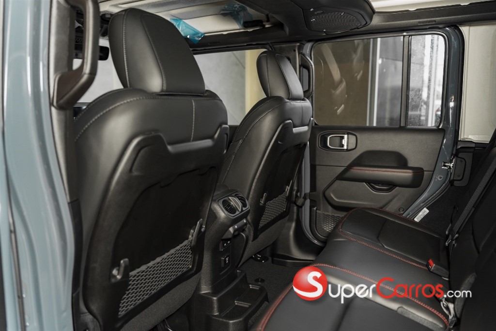 2026 Jeep Wrangler Rubicon — foto 9 / 12