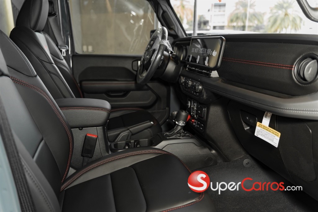 2026 Jeep Wrangler Rubicon — foto 10 / 12