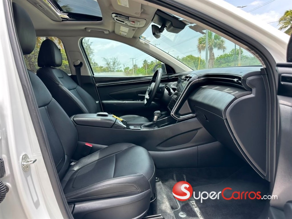 2024 Hyundai Tucson SEL Plus — foto 8 / 12