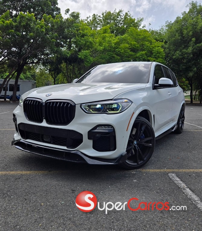 2020 BMW X 5 M50i — foto 2 / 12