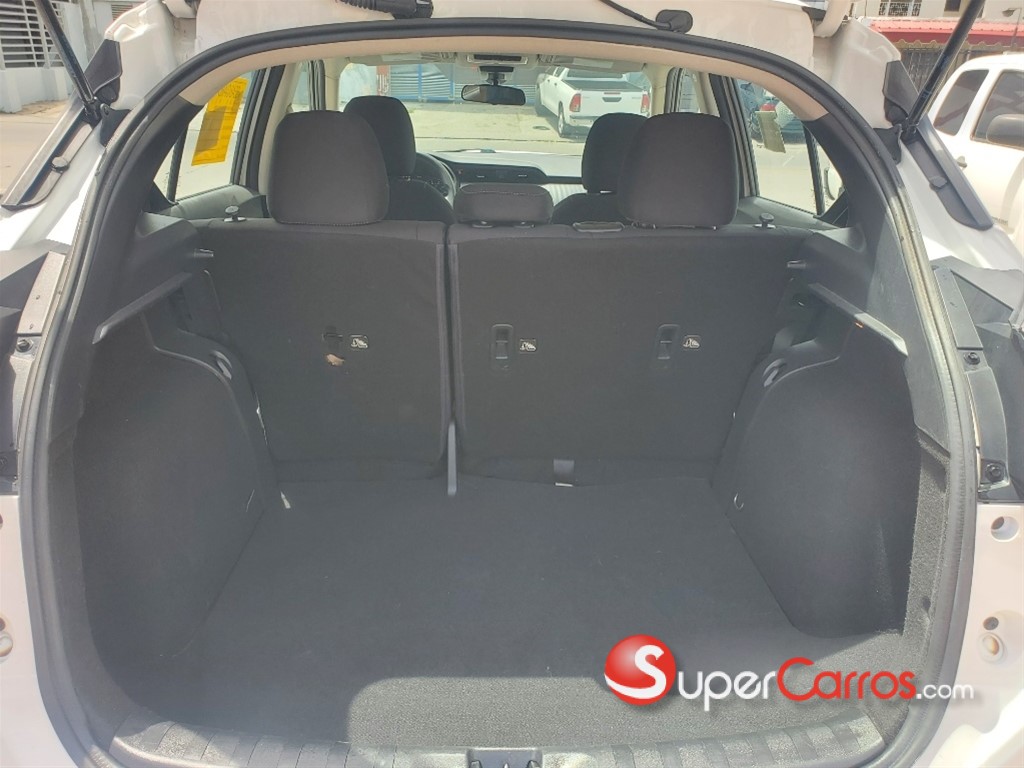 2021 Nissan Kicks SV — foto 3 / 11