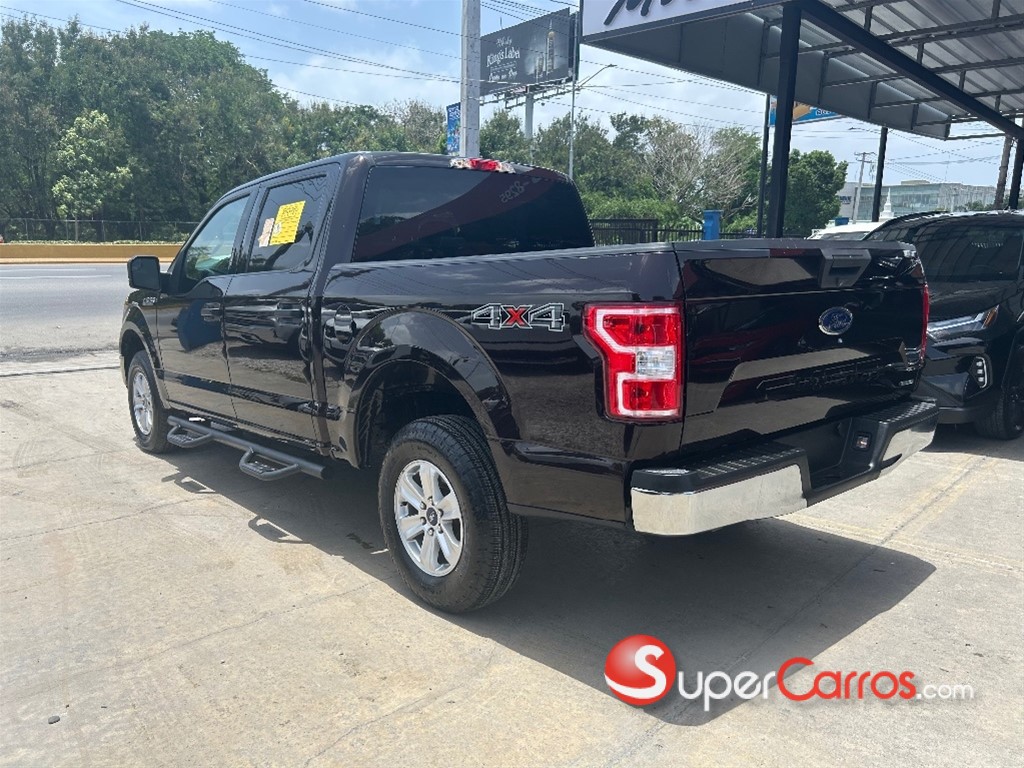 2020 Ford F 150 XLT ECOBOOST — foto 6 / 12