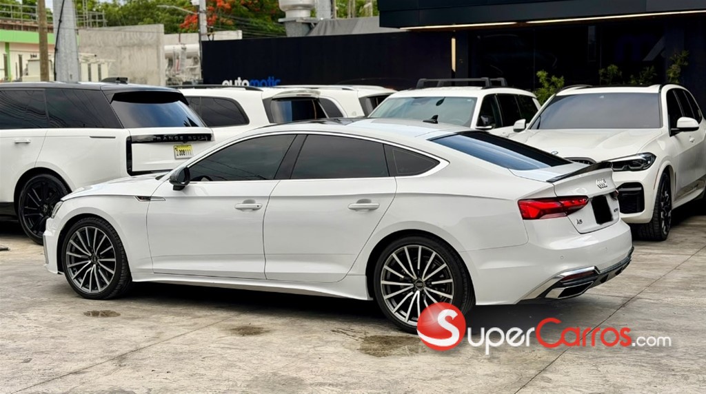 2023 Audi A5 S-Line — foto 5 / 9