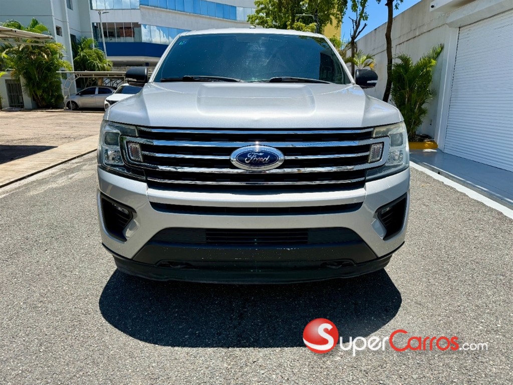 2018 Ford Expedition MAX XLT — foto 2 / 12