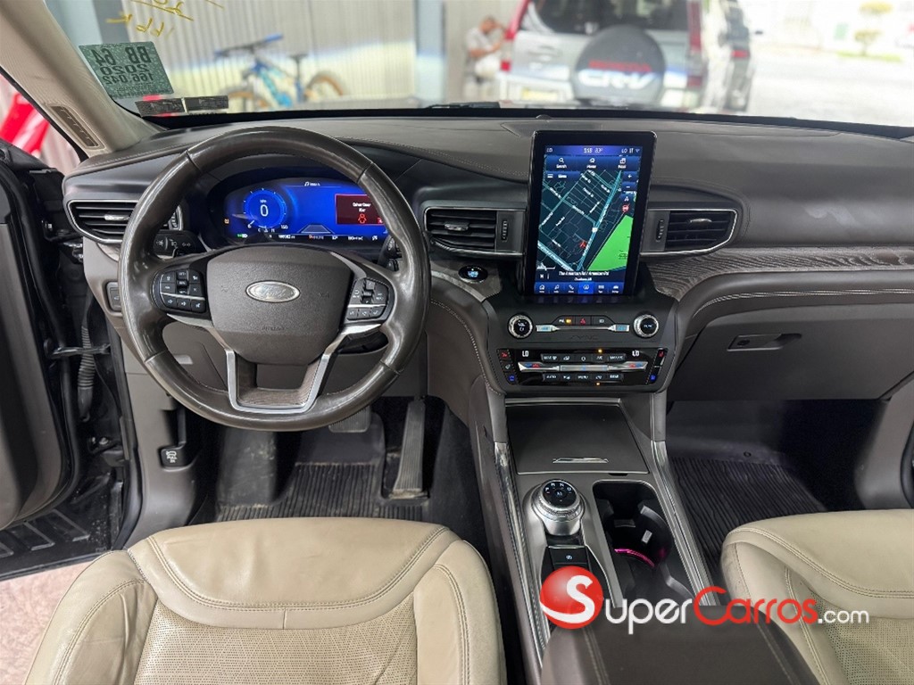 2020 Ford Explorer Platinum — foto 9 / 11