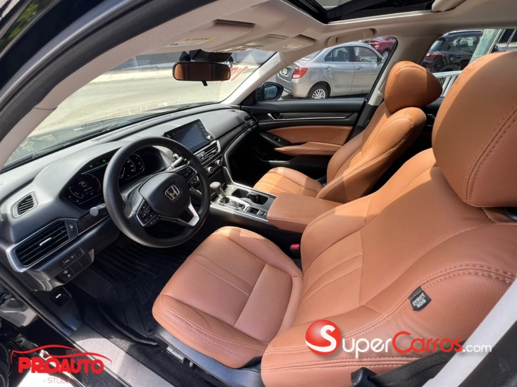 2019 Honda Accord EX — foto 7 / 10