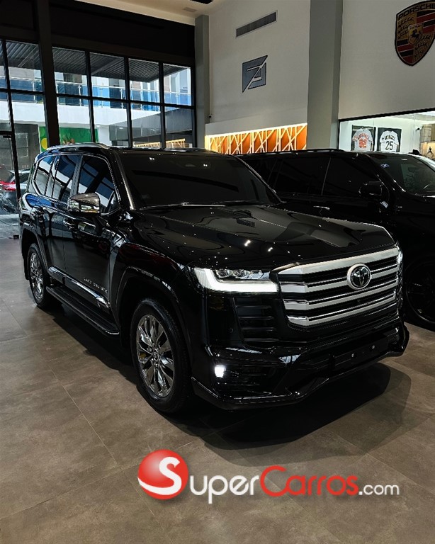 2026 Toyota Land Cruiser 300 VX-R
