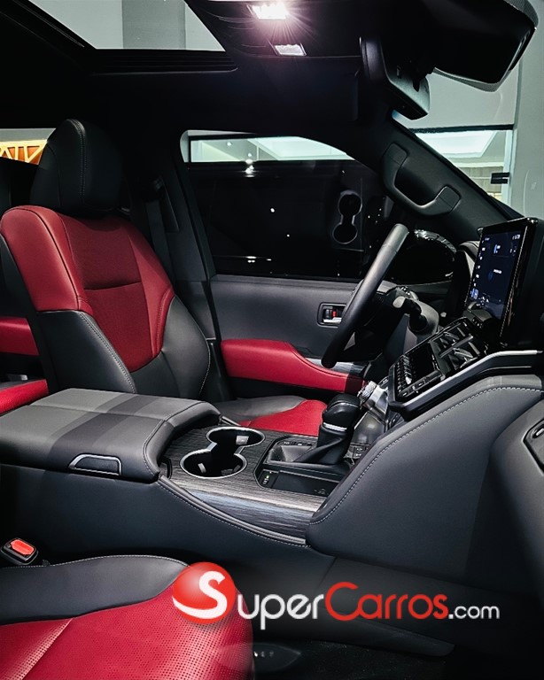 2026 Toyota Land Cruiser 300 VX-R — foto 6 / 12