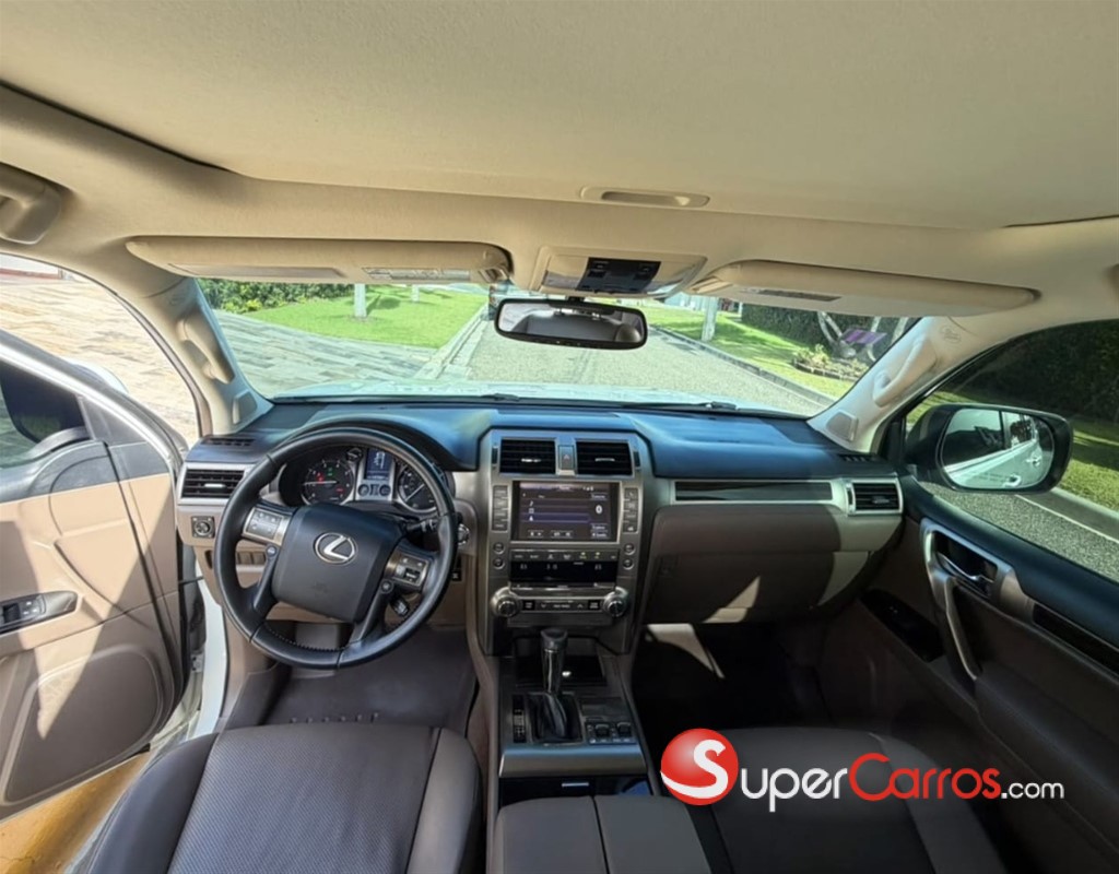 2016 Lexus GX 460 — foto 7 / 9