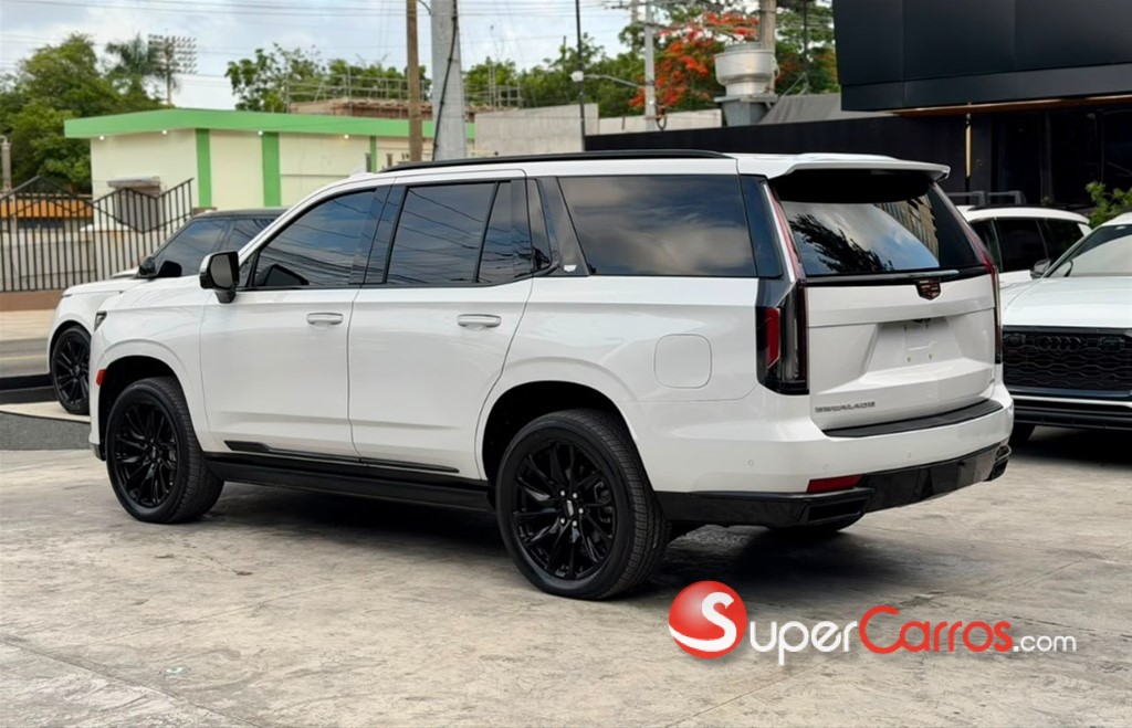 2021 Cadillac Escalade Premium Luxury Long — foto 5 / 11
