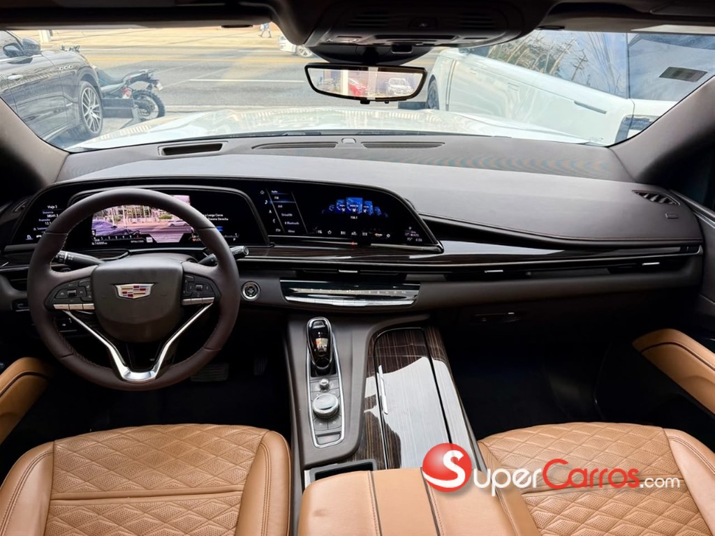 2021 Cadillac Escalade Premium Luxury Long — foto 10 / 11