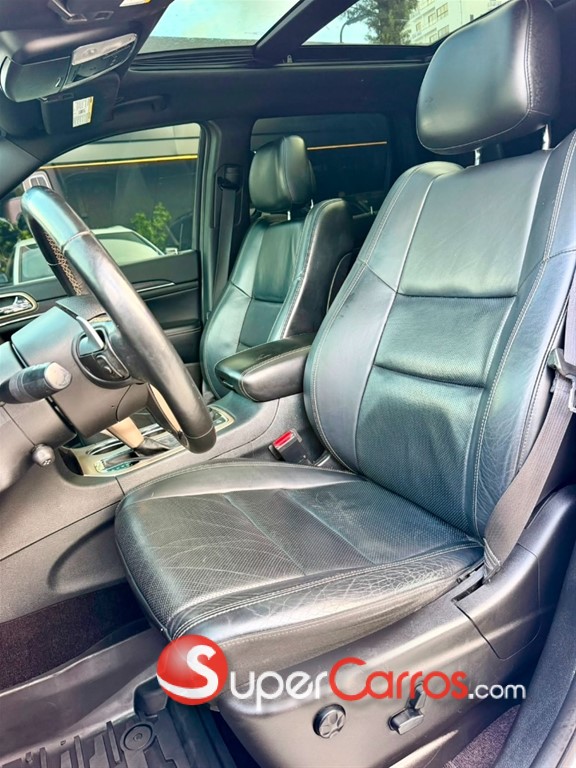 2017 Jeep Grand Cherokee Limited 4x4 — foto 6 / 8