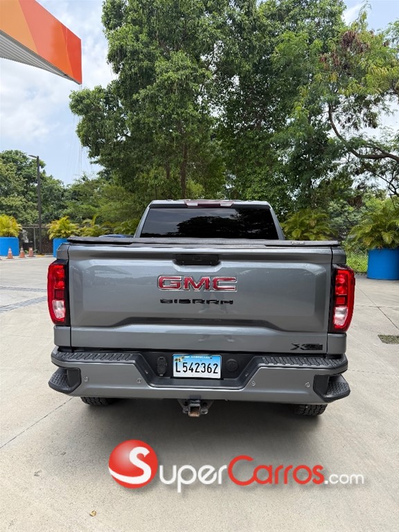 2019 GMC Sierra 1500 SLT — foto 5 / 9