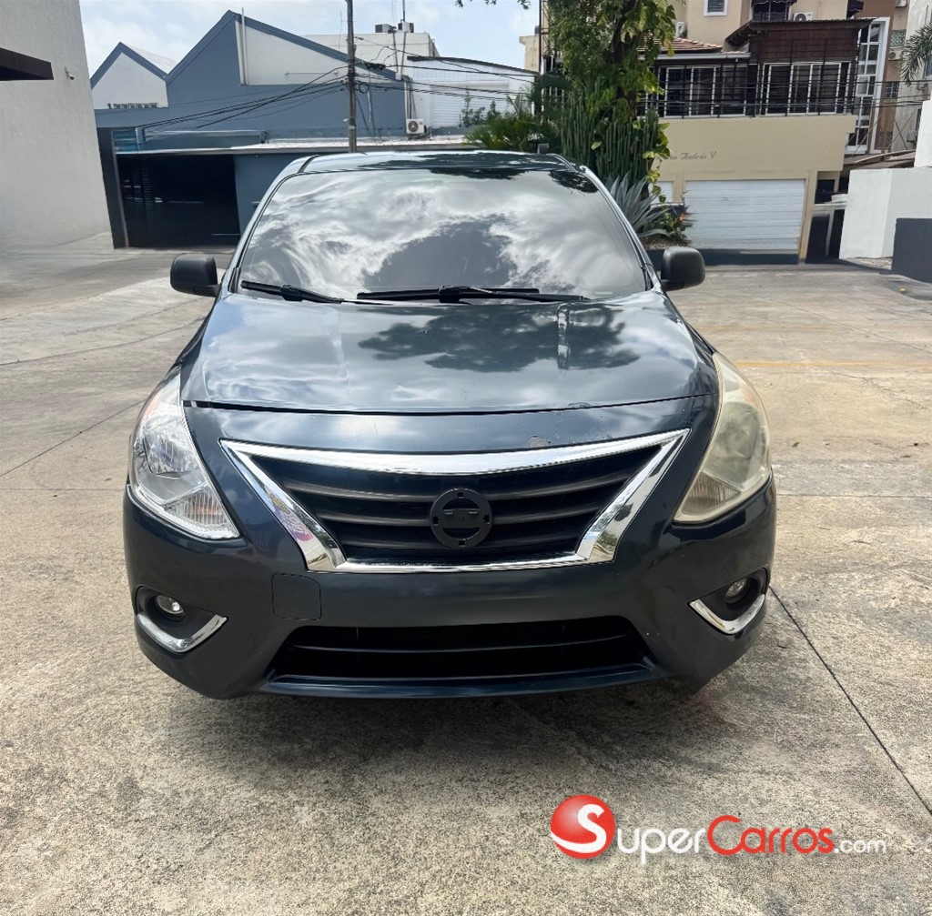 2015 Nissan Versa
