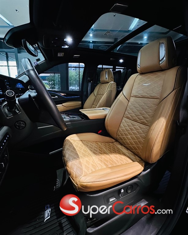 2023 Cadillac Escalade Premium Luxury Long — foto 4 / 12