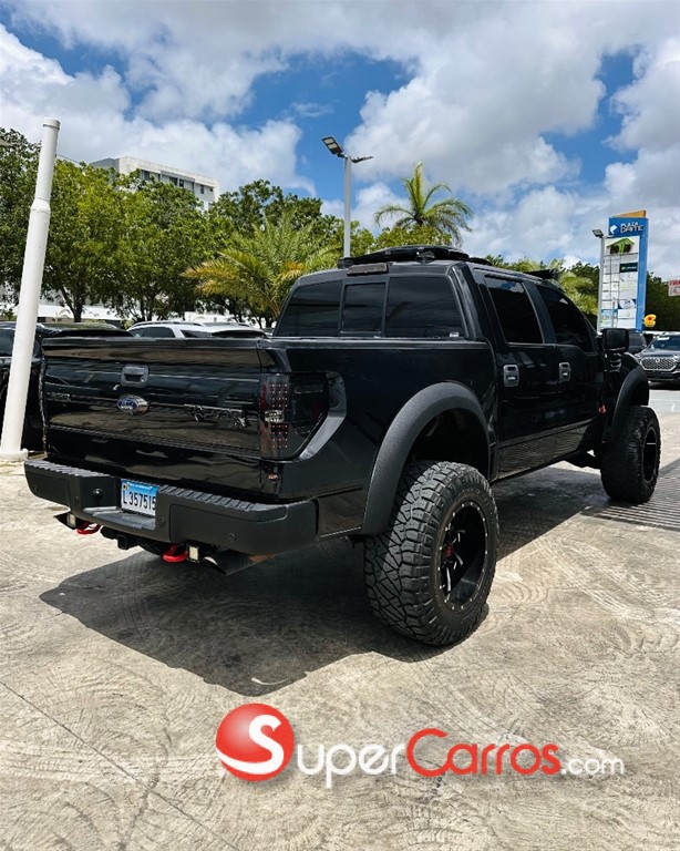 2014 Ford F 150 Raptor — foto 9 / 11