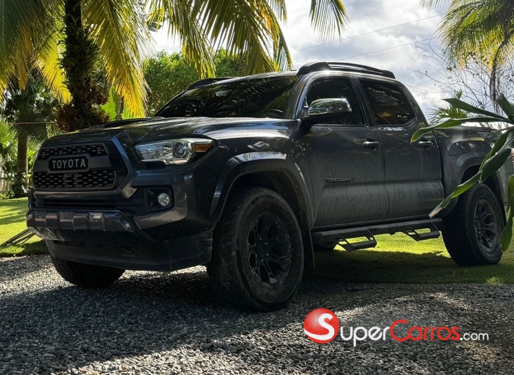 2019 Toyota Tacoma — foto 2 / 4