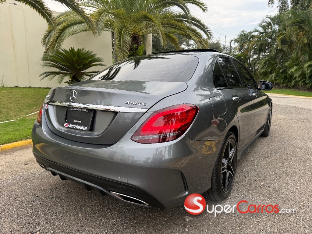 2019 Mercedes-Benz Clase C 300 AMG 4Matic — foto 5 / 8