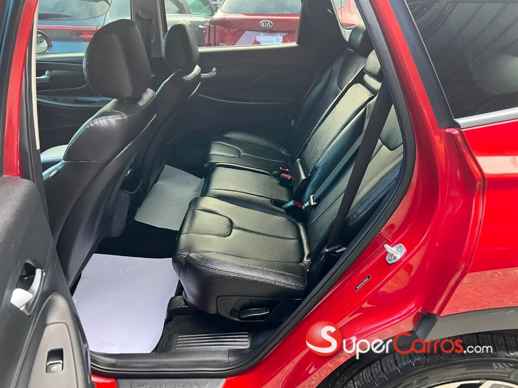 2020 Hyundai Santa Fe SEL — foto 8 / 10
