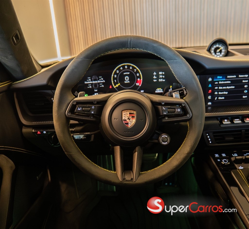 2026 Porsche 911 GT3 — foto 8 / 12